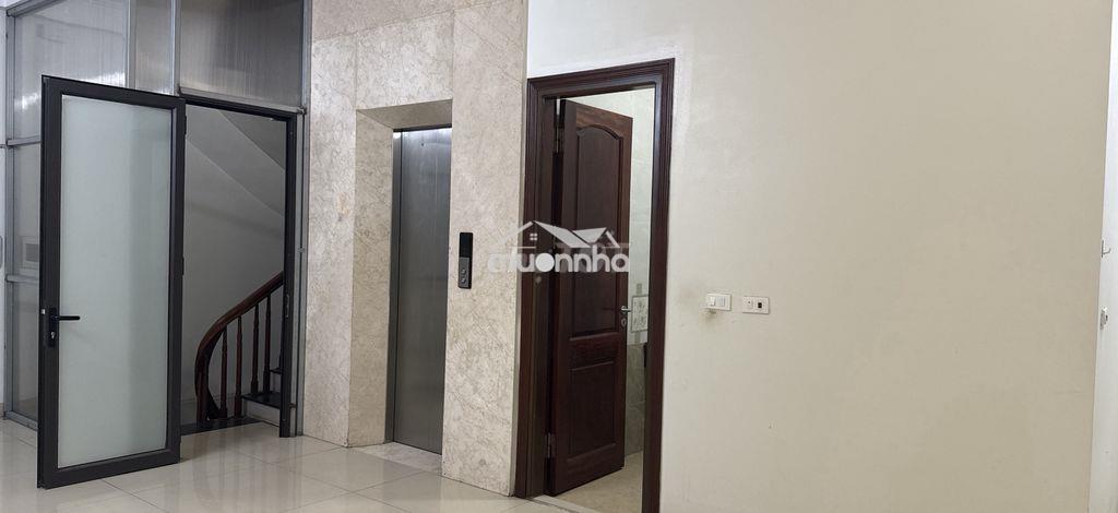 Cho thuê văn phòng 120 m2 - 2