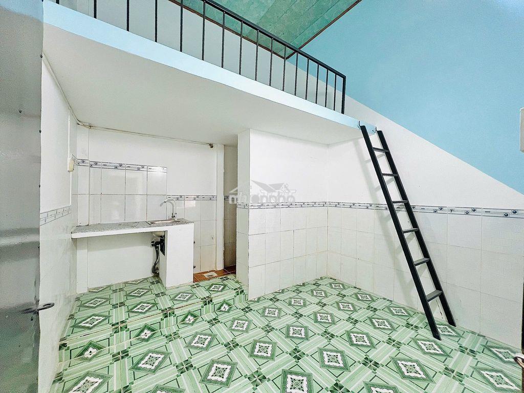 Phòng mới, chính chủ giờ giấc tự do thoải mái gần đại học ngân hàng - Ảnh 2