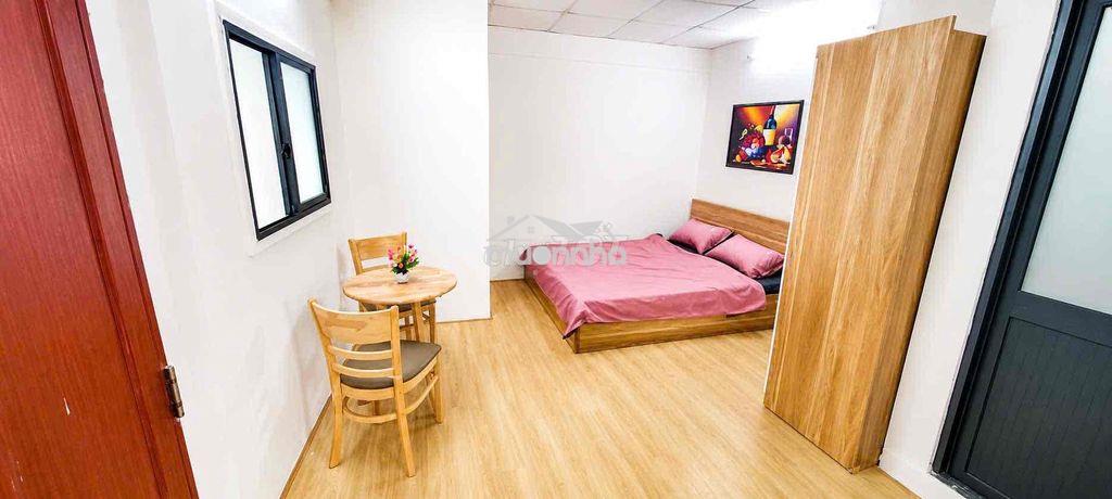 Căn hộ to đùng q3 cửa sổ trời nội thất sẵn có - 4