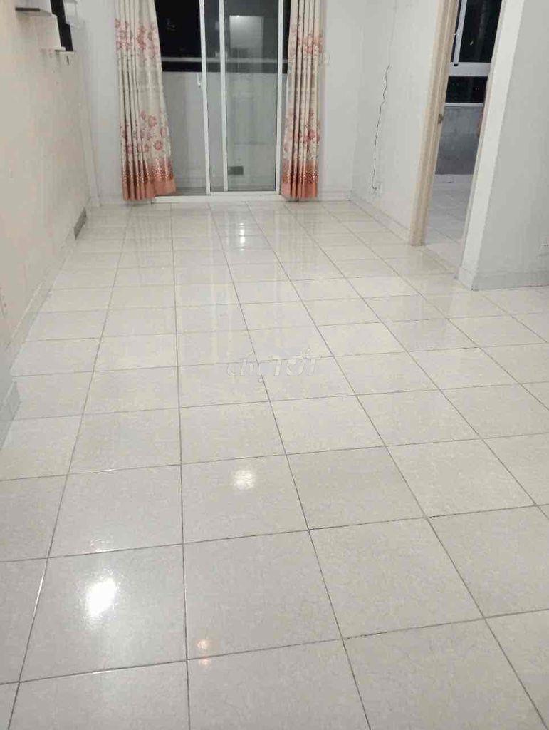Bán căn hqc plaza giá 1 tỷ 450 hỗ trợ vay ngân hàng,tầng trung có 2pn - 2