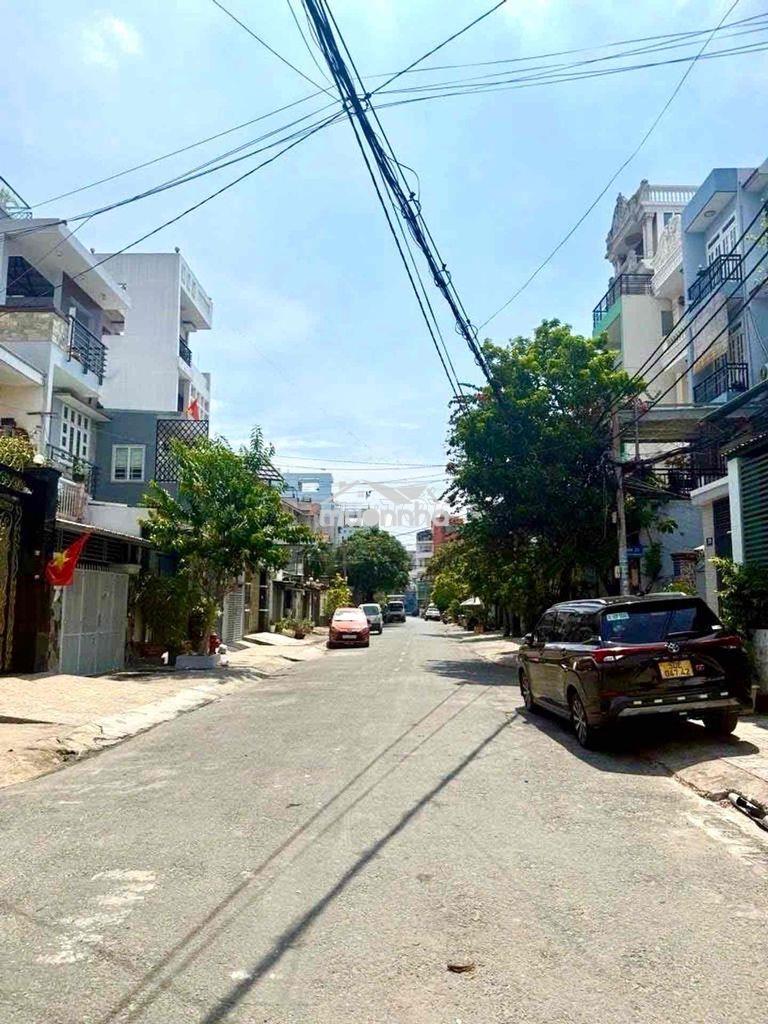🔥 Chỉ 2 tỷ nhỏ giọt – nhà đẹp 3 tầng + sân thượng – phú thọ hoà