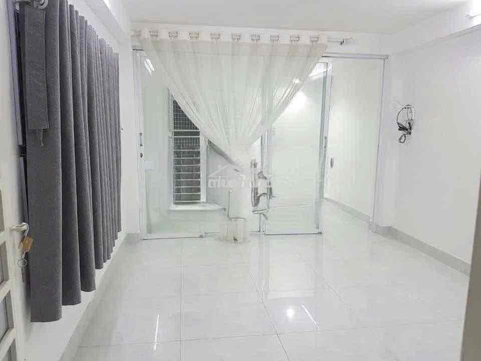 Sát mặt tiền cao đạt - hẻm xe hơi - nhà mới đẹp - 2