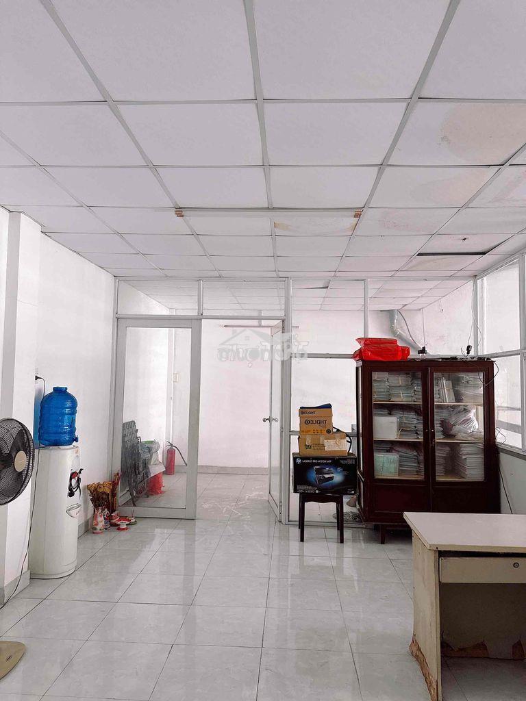 🏠 Cho thuê nhà trệt + lửng mặt tiền đường tự do - 4