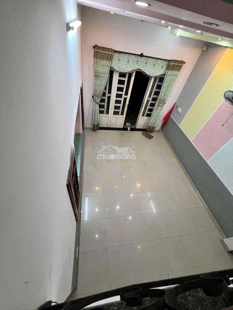 Cho thuê nhà nguyên căn 11 triệu - 2