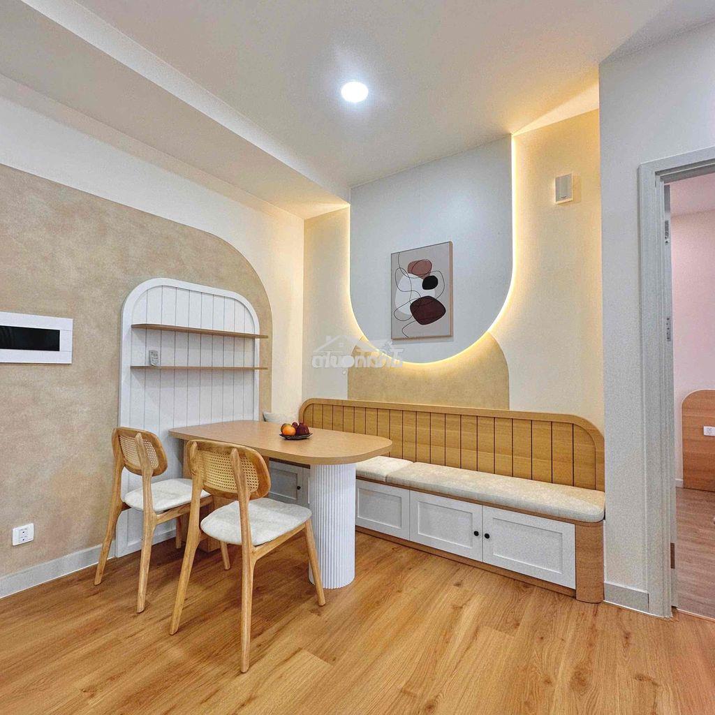 Chín chữ cần bán căn hộ 70 - 2