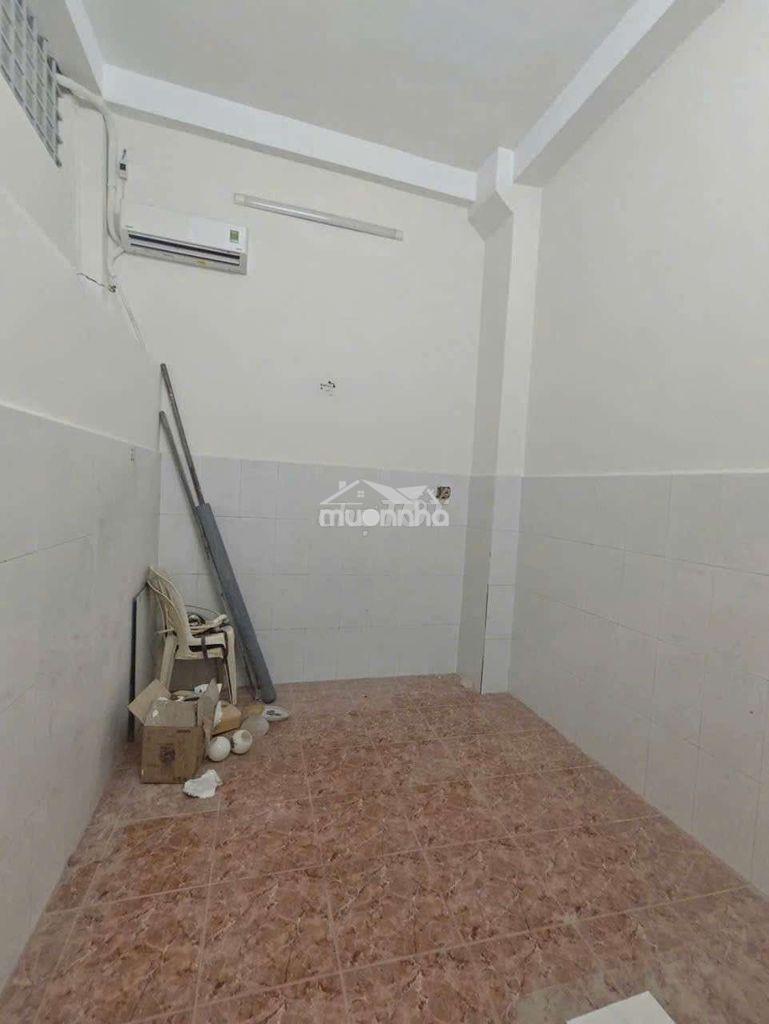 Nhà 4 phòng hẻm 4m minh phụng - 4