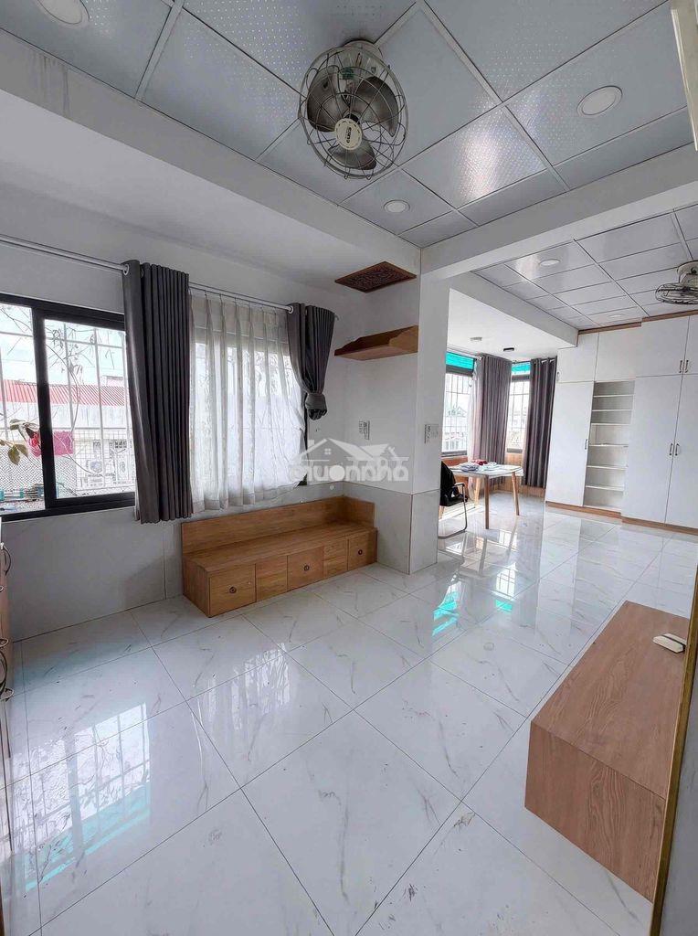 Cho thuê căn hộ a4 phan xích long 40m nhà đẹp full nội thất 9tr5 - 2