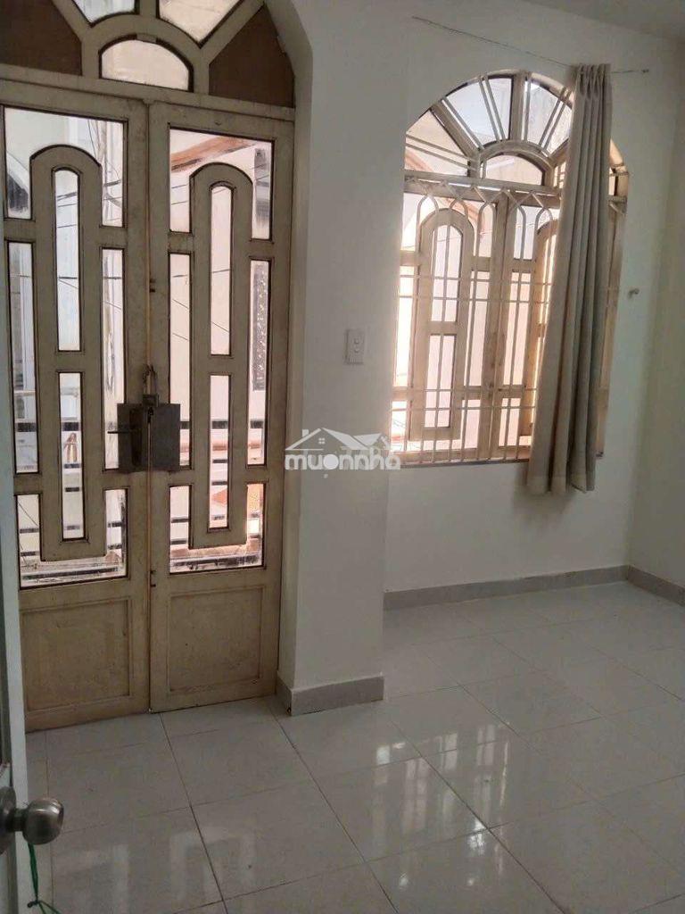 Cho thuê nhà giá rẻ sát emart phan huy ích - 3