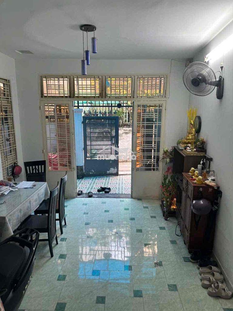 Nhà lầu 3 tầng diện tích lớn p1 q8 - 2