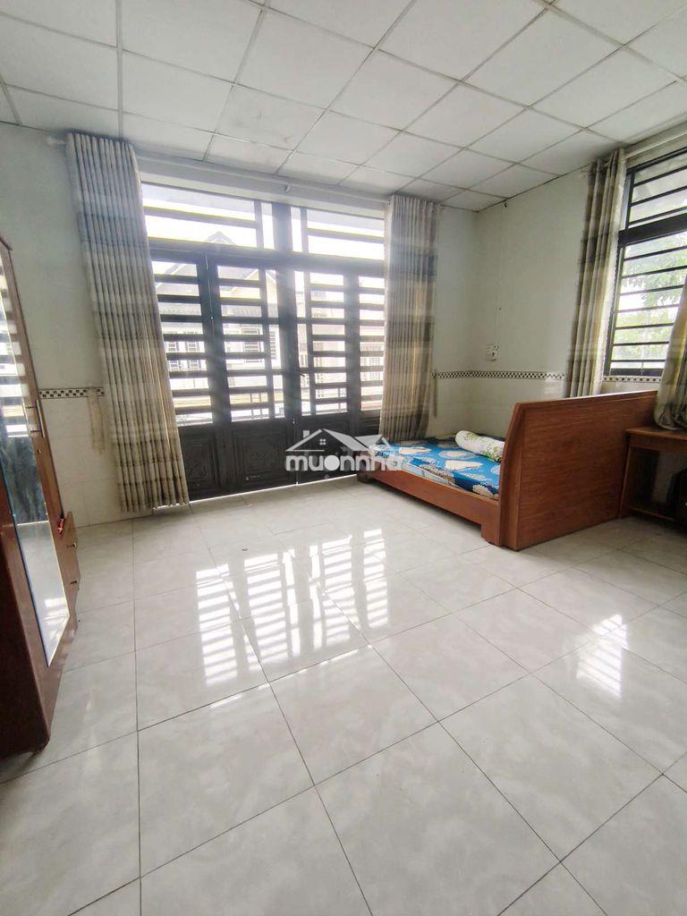 Ban công full nt mới tinh gần chợ hóc môn