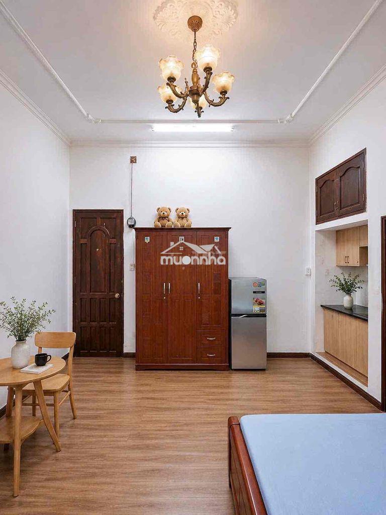 Studio rộng 30m2 ngay sân bay - full nội thất cửa sổ trời - Ảnh 4