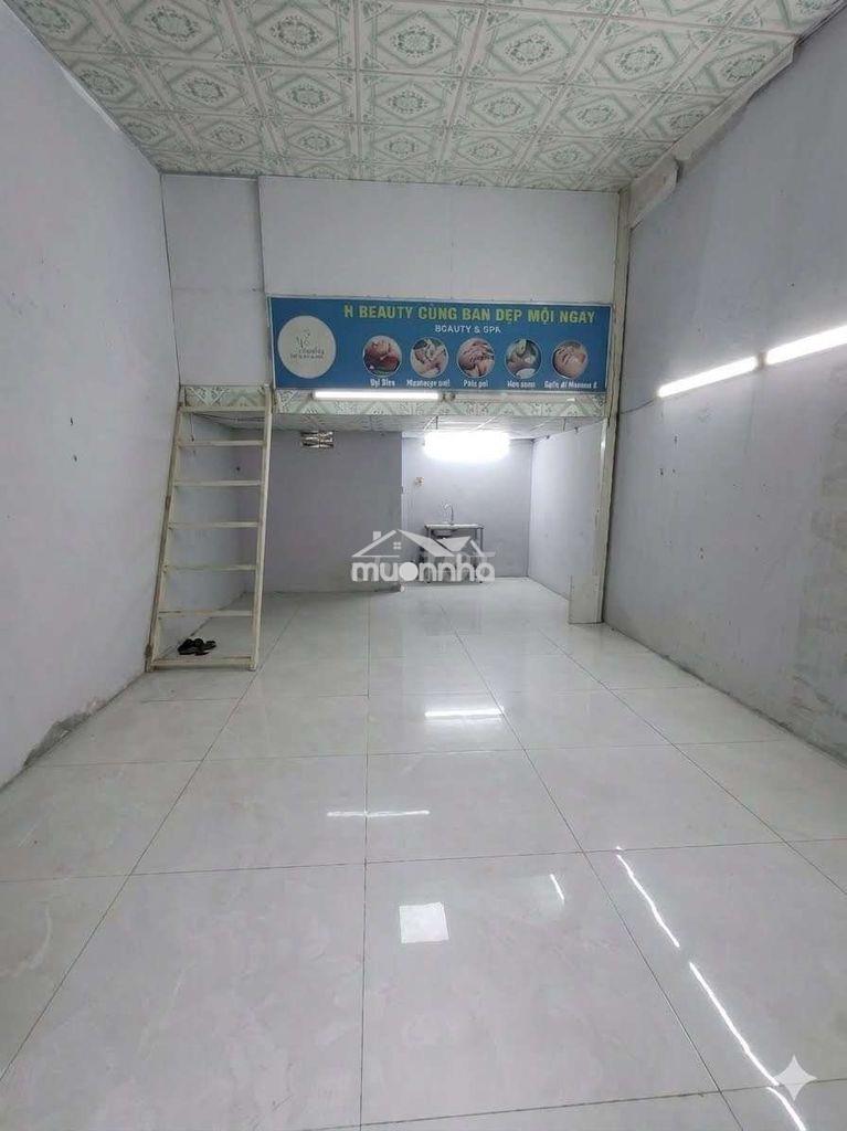 Nhà vừa ở vừa kinh doanh - Ảnh 4