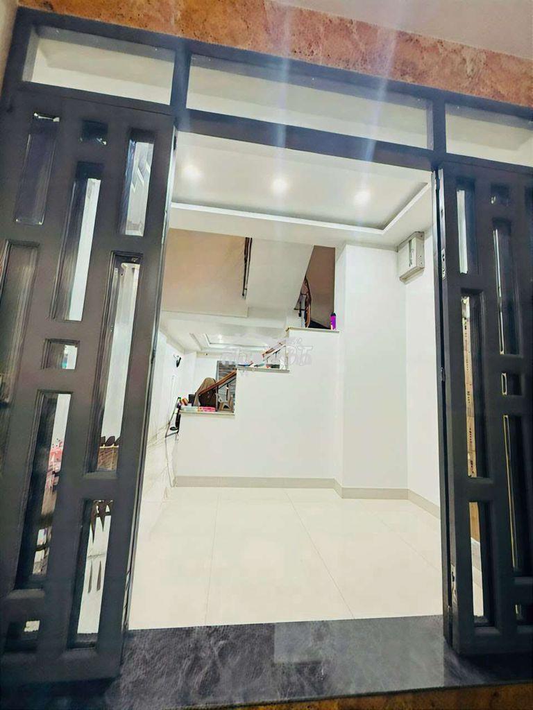 Nhà mới 100% đường 10m cạnh vạn phúc - 4