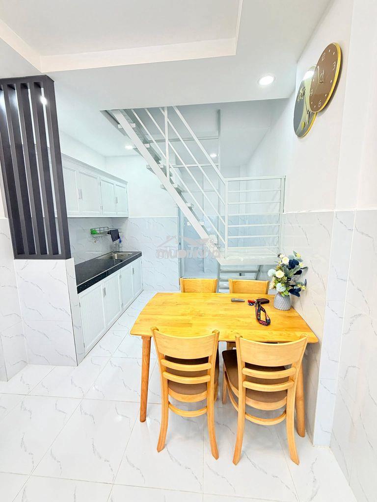 Lô góc kinh doanh lý chính thắng, quận 3, 18m2 hẻm xe tải, nhỉnh 2 tỷ - 3