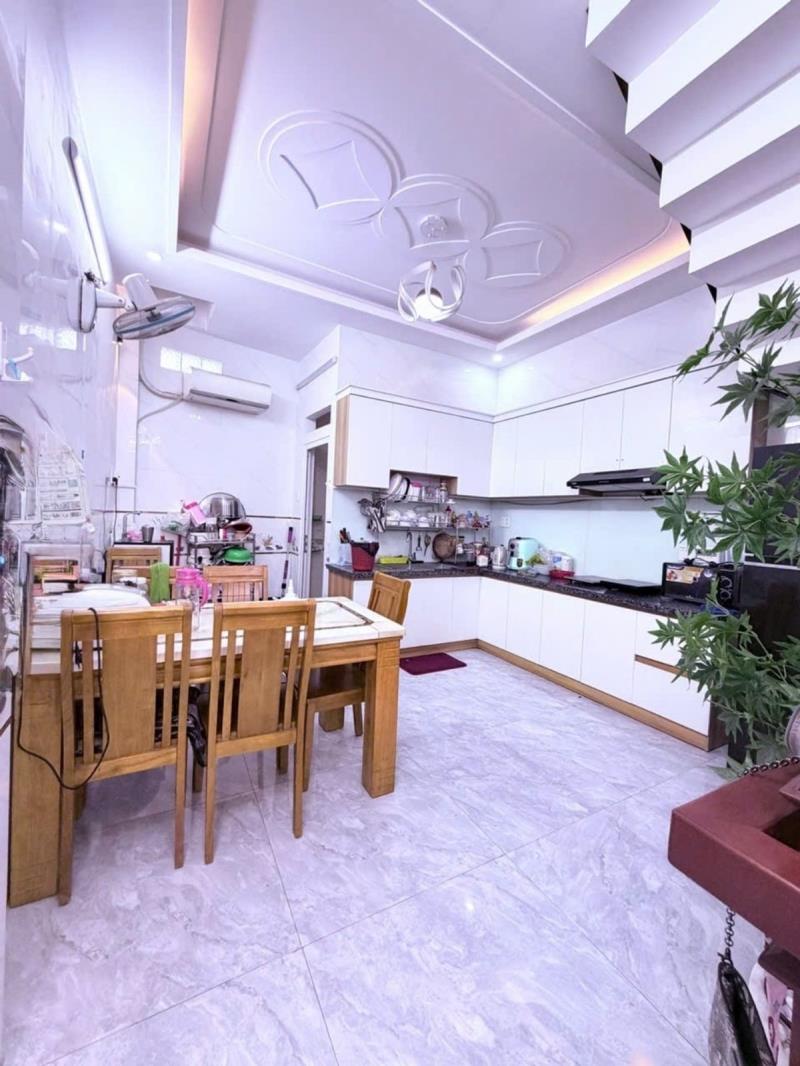 Gáp bán quang trung 4*12.5m sổ hồng riêng, hẽm xe hơi - 2
