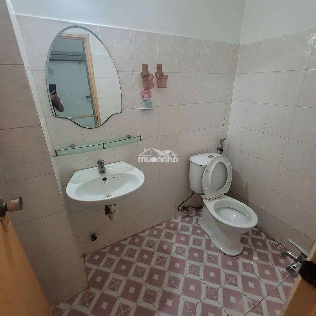 Nhà 2pn 2wc giá rẻ 9 tr. bình thạnh - Ảnh 3