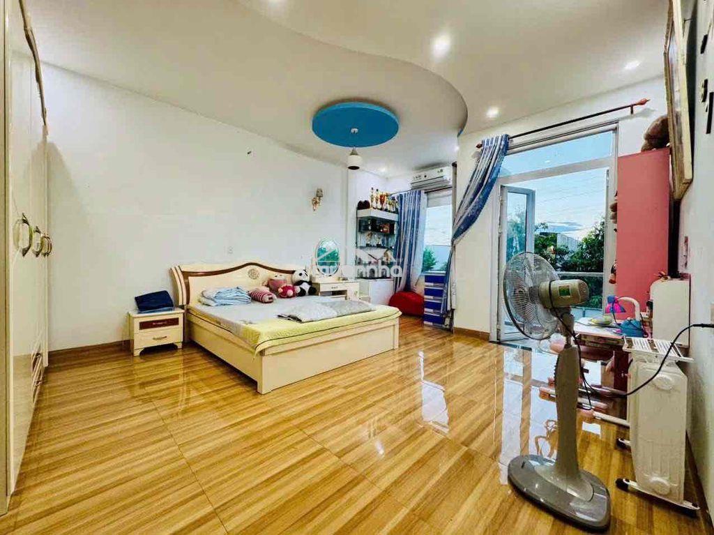Nhà đường 5.5m khu tái định cư bá tùng 2 hoà quý - Ảnh 3