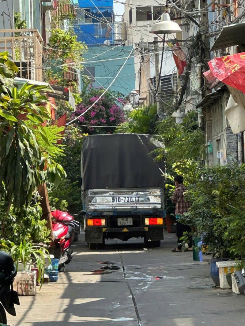 Hẻm xe tải - thoại ngọc hầu - phú thạnh tân phú - dt: 4*12m - 3 tầng - 5 tỷ 7  - 2