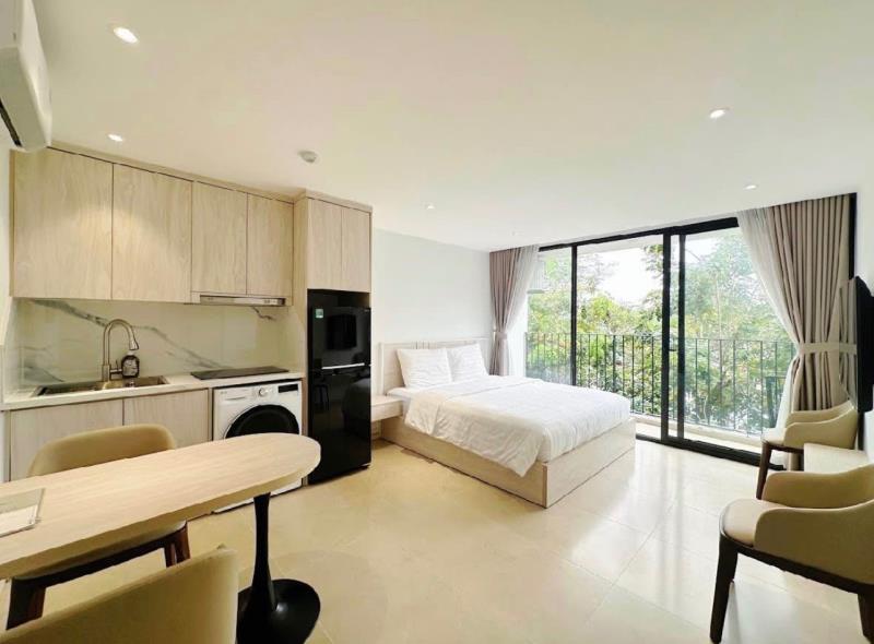 Cho thuê studio ban công 35m2 có máy giặt riêng ngay bờ kè hoàng sa - cầu thị nghè - thảo cầm viên sg