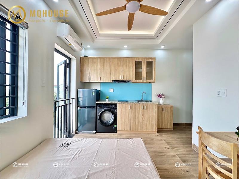 Studio ban công | full nội thất | toà nhà thang máy