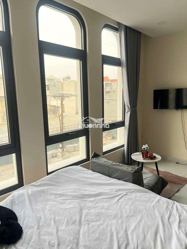 Cho thuê căn view cực thoáng, full nt bình thạnh gần  ftu2, uef, hiu