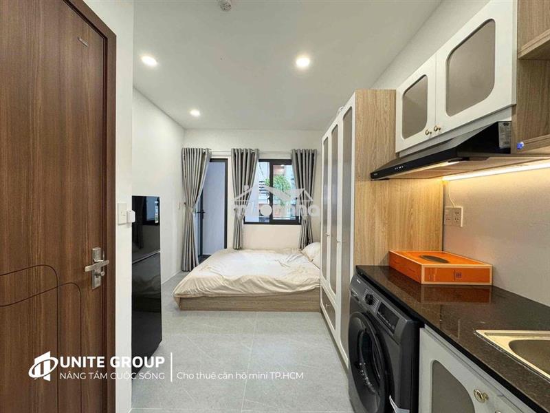 Mới 100% căn hộ ban công máy giặt riêng ngay nguyễn xí gần richmond,q1