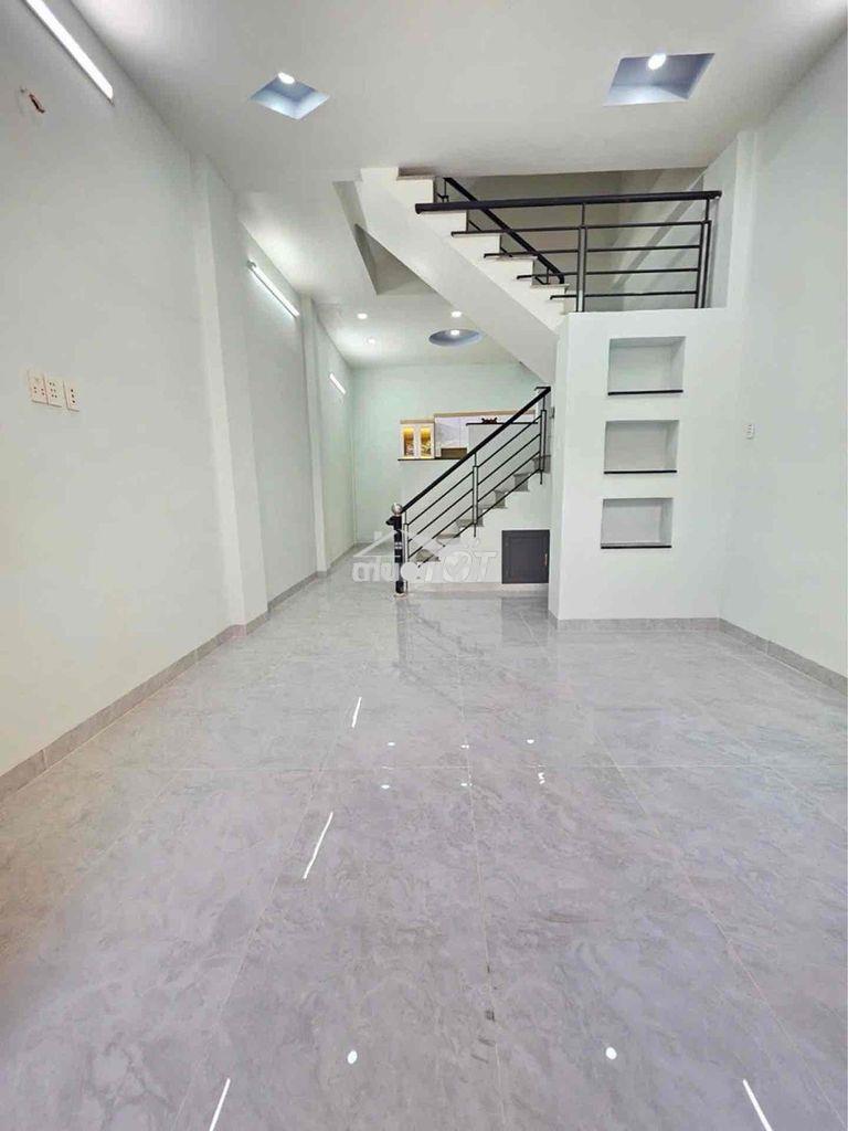 Bán nhà quận 6, 4m x 11m, 4pn 4wc, shr - hc, 5 tỷ nhỉnh - Ảnh 2