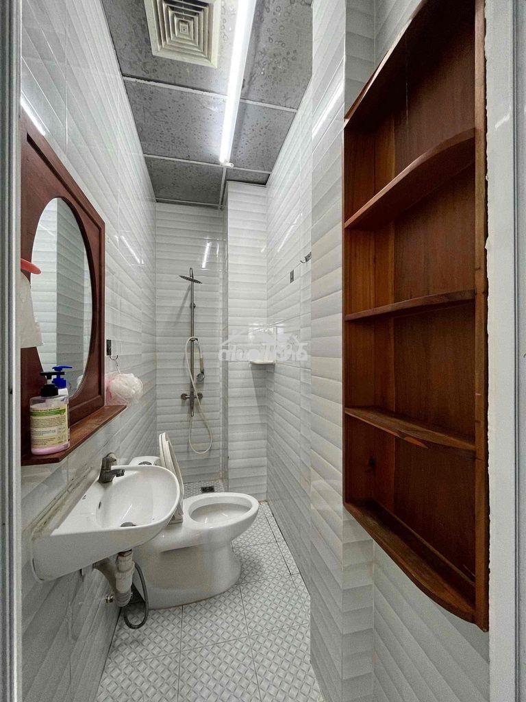 1 phòng ngủ siêu rộng 50m2 - thang máy - hầm xe - balcon - tân định q1 - Ảnh 4