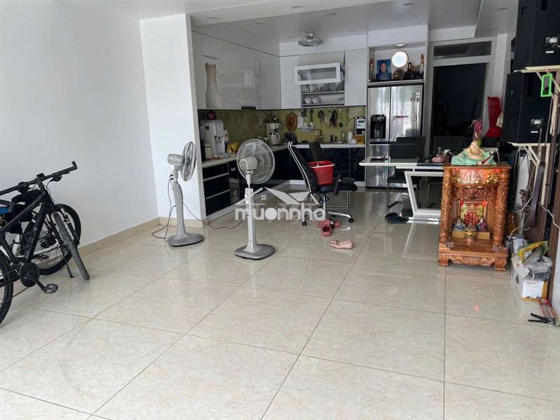 1 trệt 1 lầu mặt tiền ql13 đối diện vạn phúc city