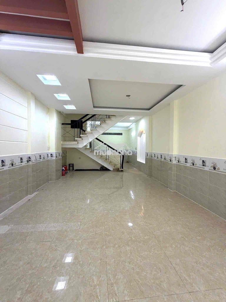 Nhà hxt thông huỳnh văn bánh- ngang 5mx16m- 3 tầng - Ảnh 2