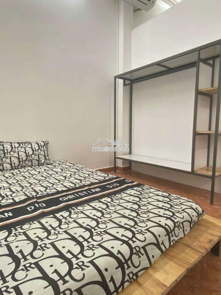 🔥2pn - mới hoàn thiện - tách bếp - nội thất đầy đủ - không giới hạn ng