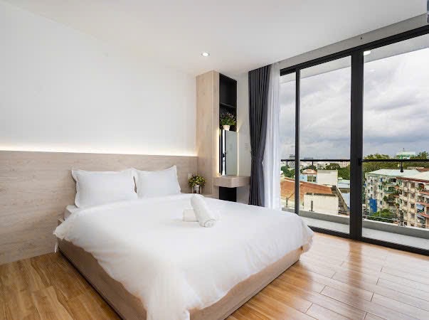 Cho thuê studio ban công 30m2 có thang máy ngay chợ bà chiểu - trường đại học văn lang - học viện cán bộ tphcm