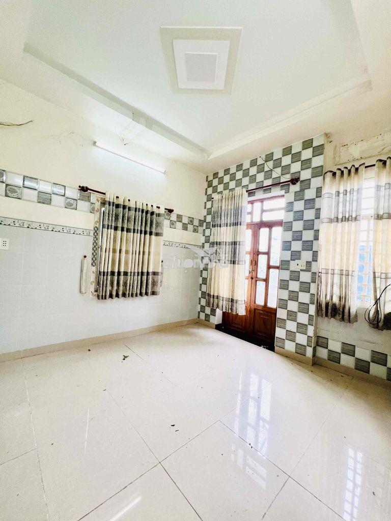 Cho thuê nhà dt 6x15m 1trệt 1lầu 4pn 3wc sân rộng ôtô hẻm 1 sẹc ngắn - 4