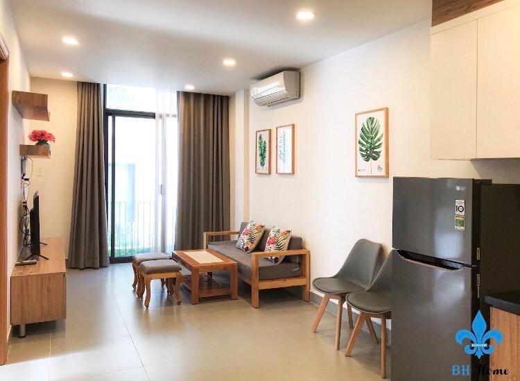 Thuê ngay căn hộ 1pn ngủ, ban công 50m2 luxyry ngay bờ kè trường sa, sát q1 an ninh cao thuận tiện di chuyển - Ảnh 4