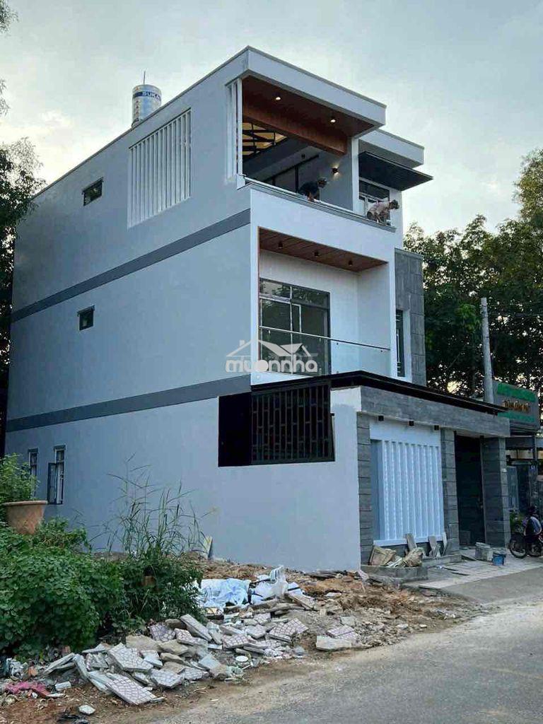 Chủ kẹt cần bán gấp nhà 1 trệt 2 lầu 112m tc 80m giá siêu ngộp