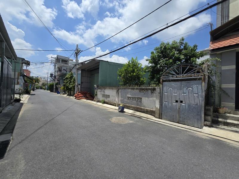 Bán nhà 7 x 25 mặt tiền thạnh xuân 38, ngay cao đẳng điện lực, hà huy giáp