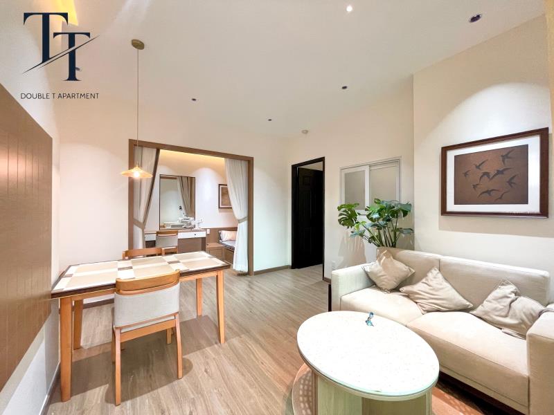 Cho thuê căn hộ 2pn ban công 50m2 có máy giặt riêng - thang máy ngay ngã tư hàng xanh - cầu thị nghè - thảo cầm viên sg