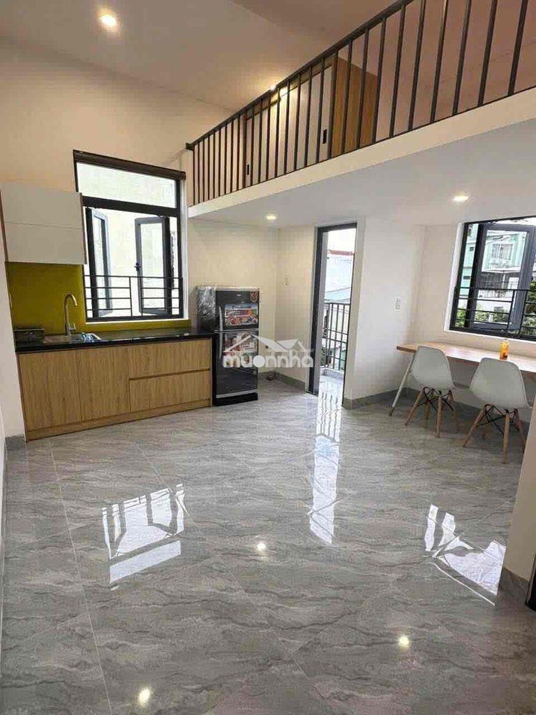 Duplex ban công siêu thoáng giá sinh viên ngay đh văn lang
