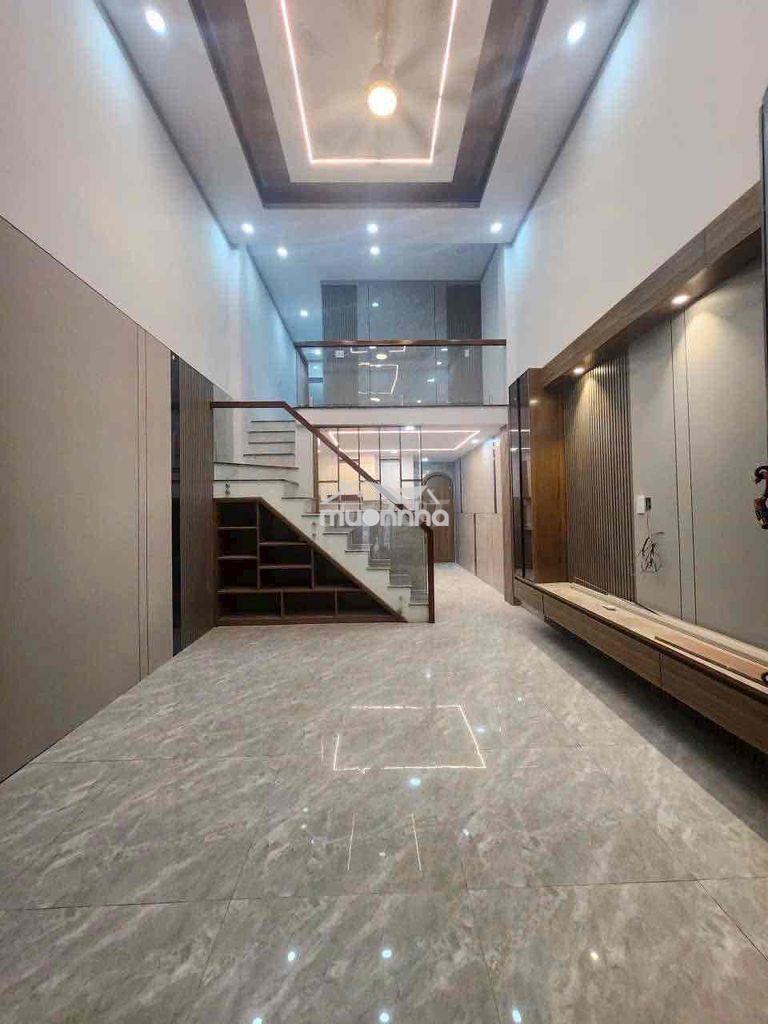 Bán nhà cấp 4 gác đổ, dt đất 110 m gần ngã ba cây điệp , đẹp mê ly