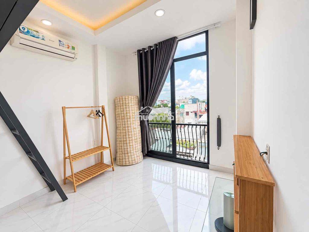 Phòng ban công p13 nơ trang long - Ảnh 2