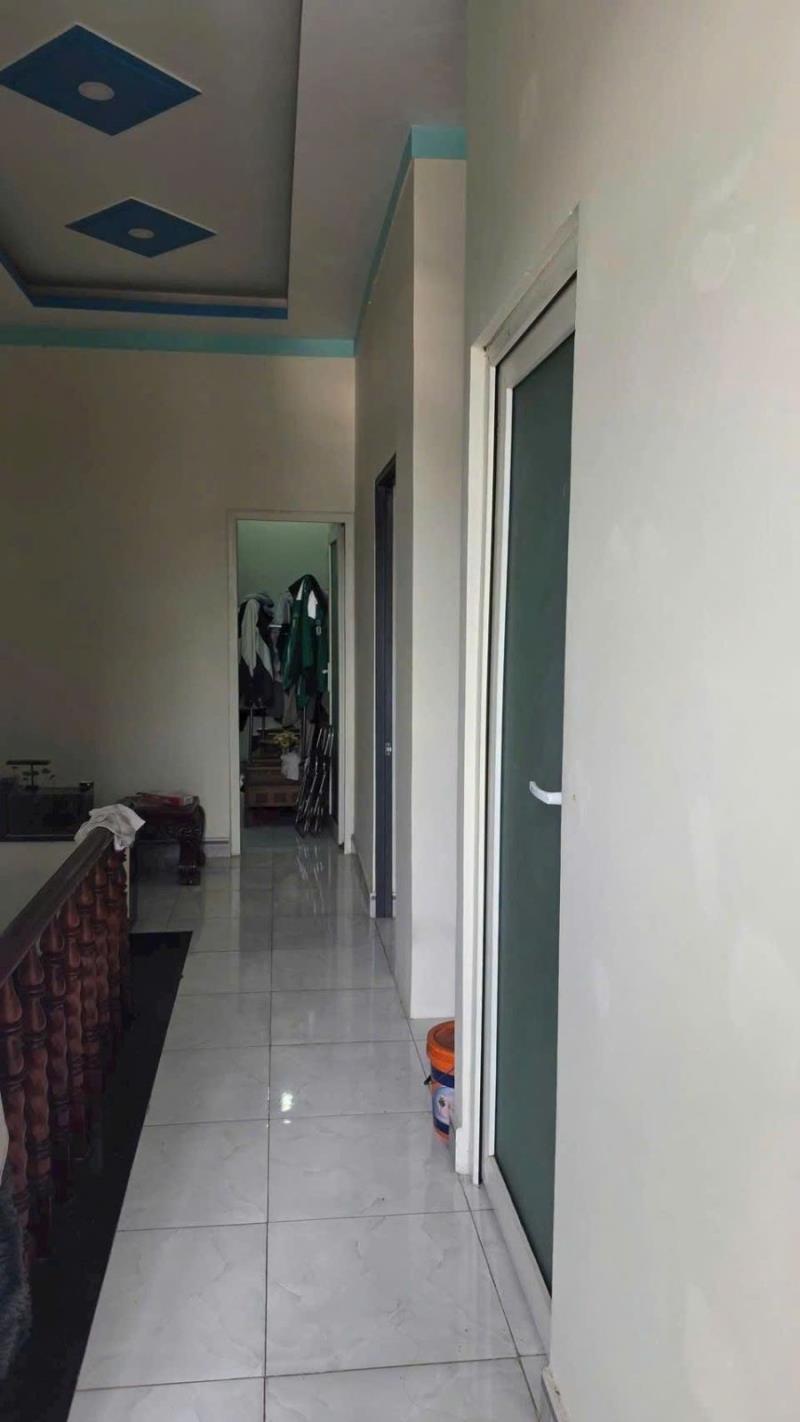 Bán nhà dĩ an hoàn công hiếm trong phân khúc - 67m2  2 tầng 3pn 2wc - Ảnh 4