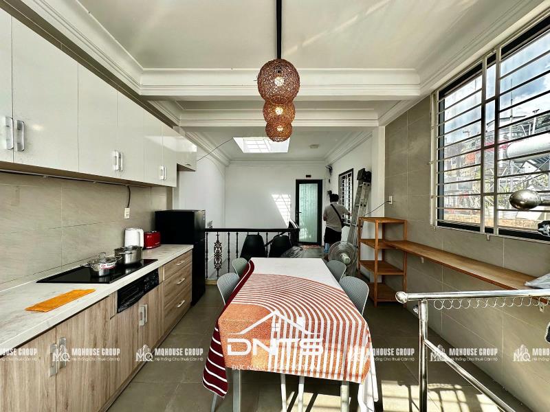 Căn hộ penthouse 1pn bancony 60m2 ngay cv 23 tháng 9, metro bến thành, nhạc viện nguyễn du