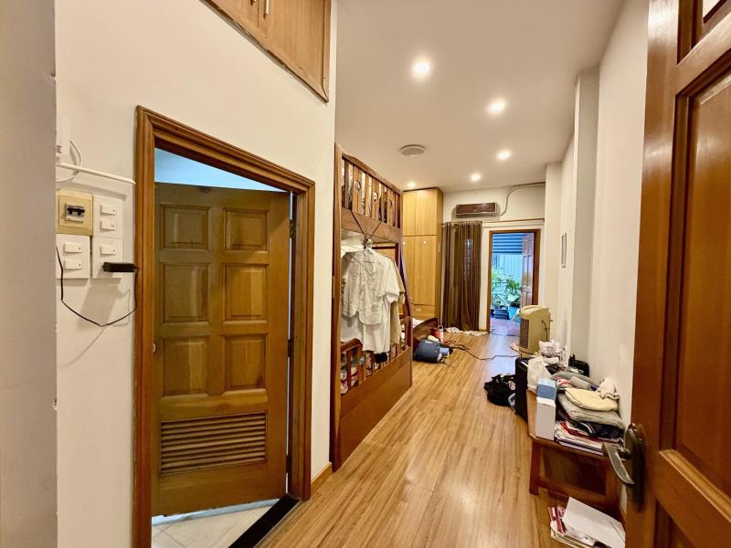 Nhà đẹp hxh hiệp nhất,5 tầng, 50m2, 4pn, sổ vuông,hoàn công đầy đủ - Ảnh 2