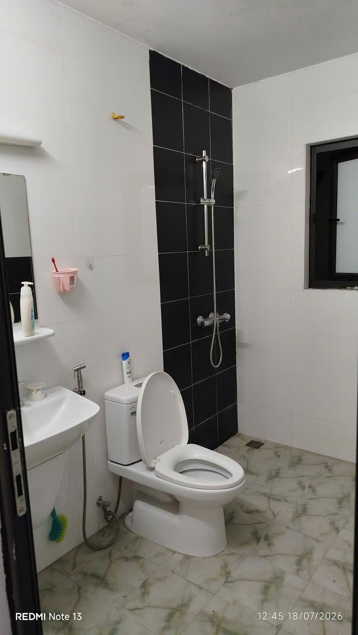 Chính chủ bán không qua môi giới giá tốt nhà 5 tầng 36m²,phố nhật chiêu,ô tô qua nhà-11 tỷ. - Ảnh 4