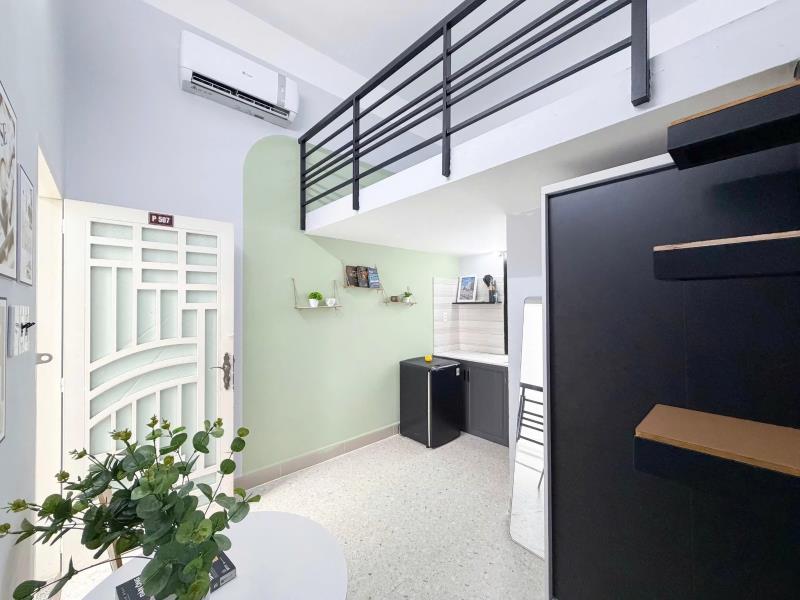 Phòng trọ mới gác cao cửa sổ thoáng full nội thất nguyễn văn đậu gần uef,hutech , gtvt di chuyển tiện sang các quận 1 và hàng xanh - Ảnh 3