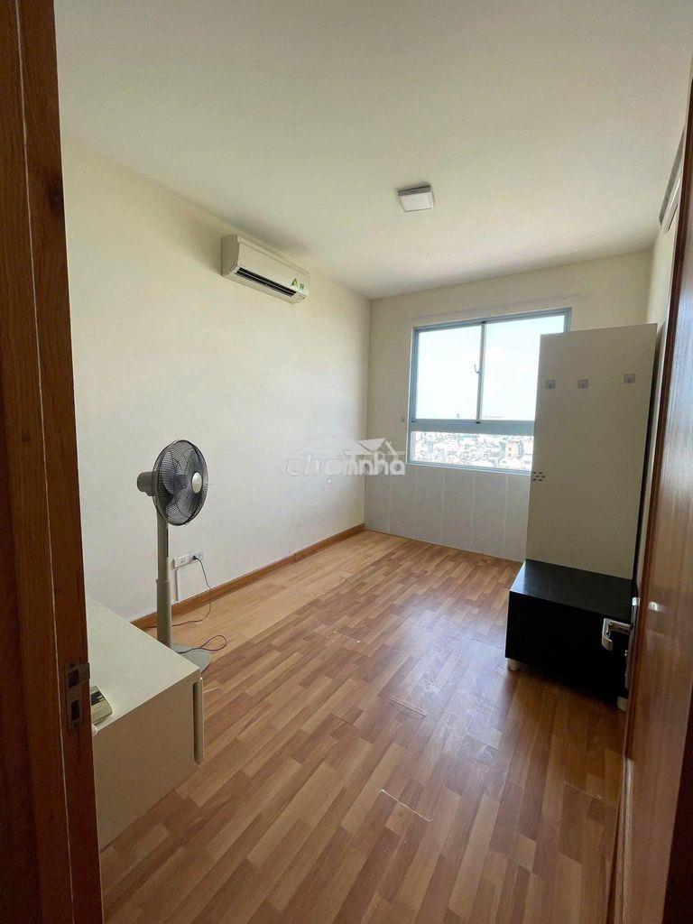C/c kim tâm hải-quận 12 full nt 72m2 giá 1 tỷ 950 tr cho thuê 8,5tr/th