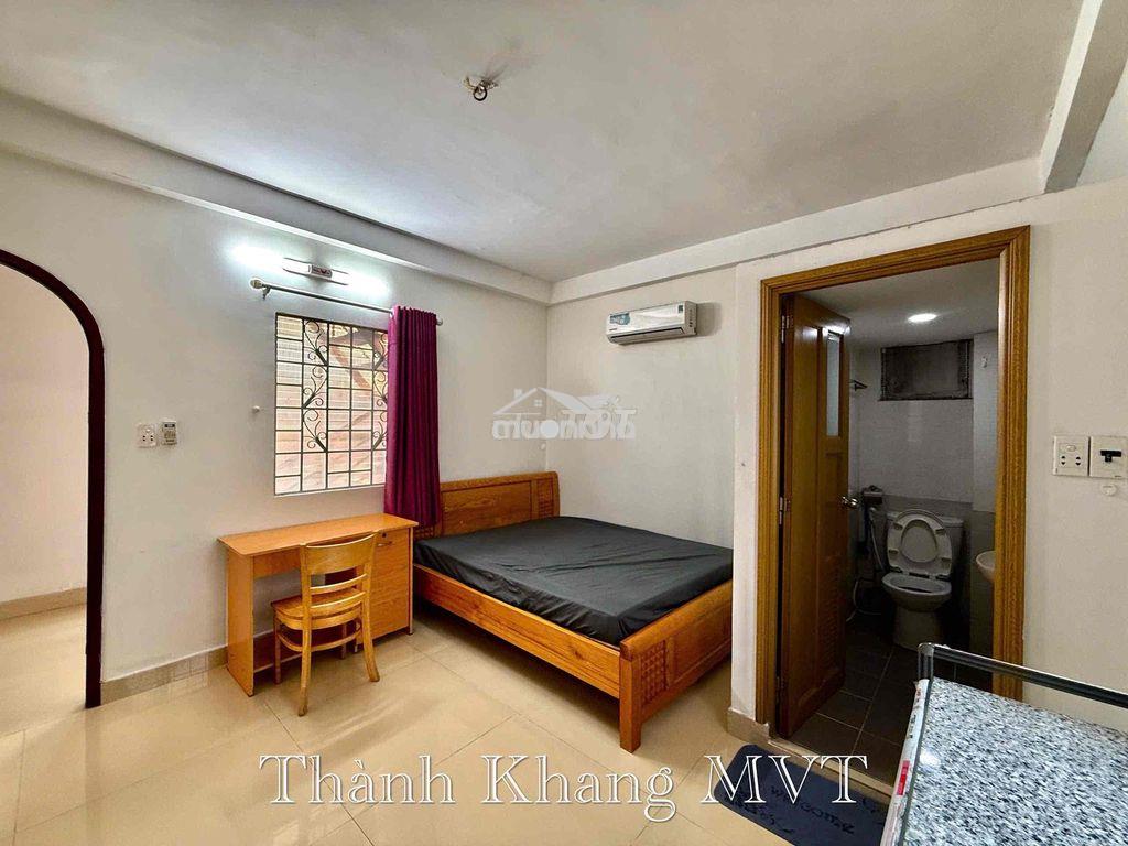 Cho thuê studio cửa sổ 20m2_thang máy_có bếp_ngay vòng xoay dân chủ - Ảnh 2
