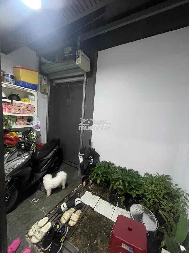 Nhà bán giá tốt sổ hồng riêng nhà 3 tầng kiên cố dát q7 - Ảnh 3