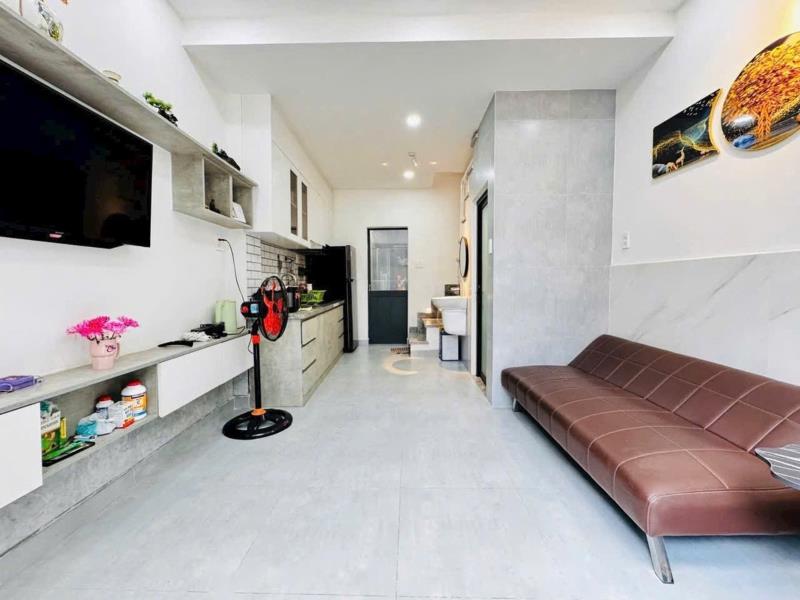 Hẻm kinh doanh – đang có dòng tiền 8tr/tháng – 2 tầng – sát hà huy giáp - 5.5 tỷ - Ảnh 2