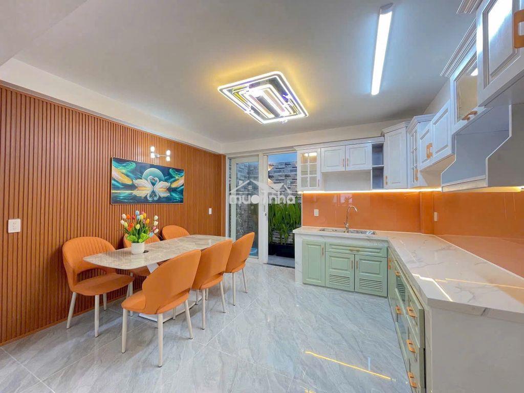 Bán gấp nhà lê trọng tấn, dt 4x17m vuông vức, 1 trệt 2 lầu st - Ảnh 2